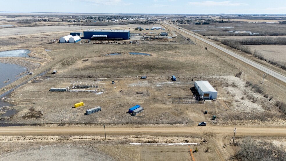 More Photos Of 51001 Range 192 rd, Tofield Industrial For Sale