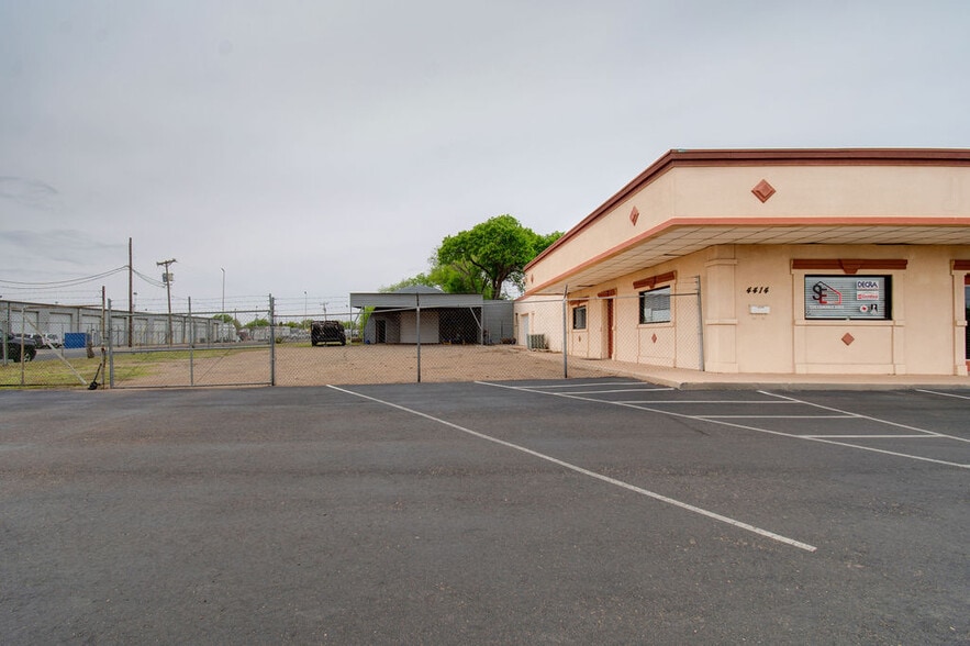 More Photos Of 4414 Avenue A, Lubbock Warehouse For Lease