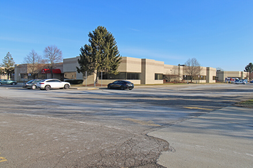 Primary Photo Of 31572 Industrial Rd, Livonia Unknown For Lease