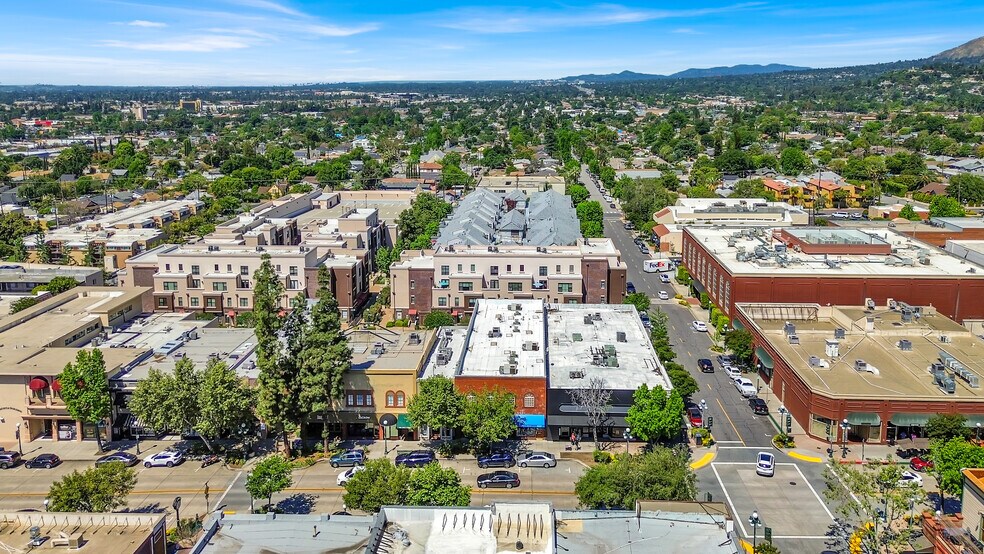 More Photos Of 506 S Myrtle Ave, Monrovia Storefront For Sale