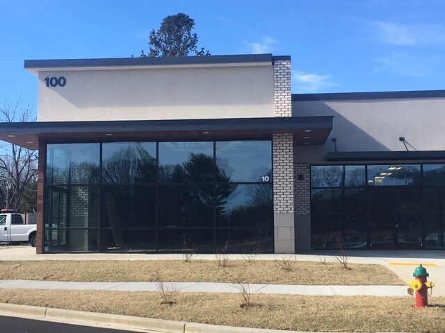 More Photos Of 100 Julian Shoals Dr, Arden Freestanding For Lease