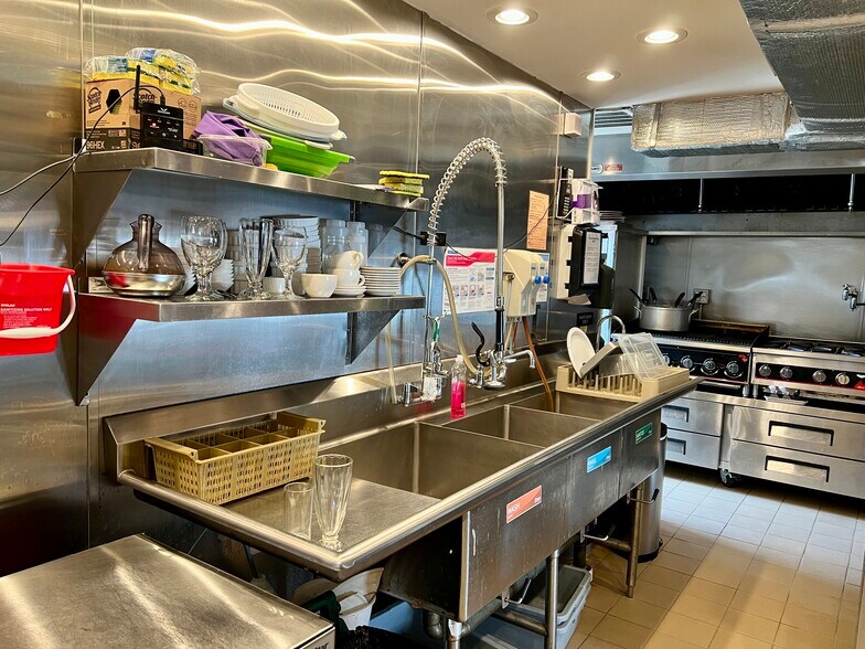 More Photos Of 216 Lake St, Rouses Point Restaurant For Sale