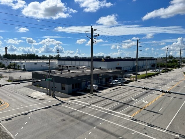 More Photos Of 2441-2481 NW 72nd Ave, Miami Warehouse For Lease