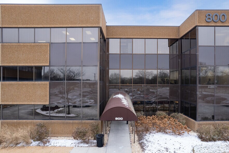 More Photos Of 600 Hart Rd, Barrington Office For Lease