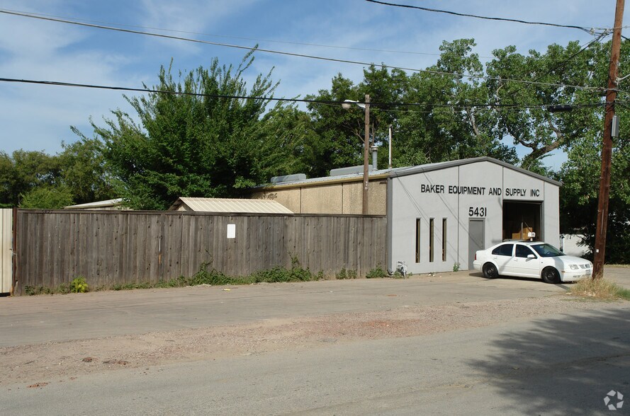Primary Photo Of 5431 Gregg St, Dallas Warehouse For Lease