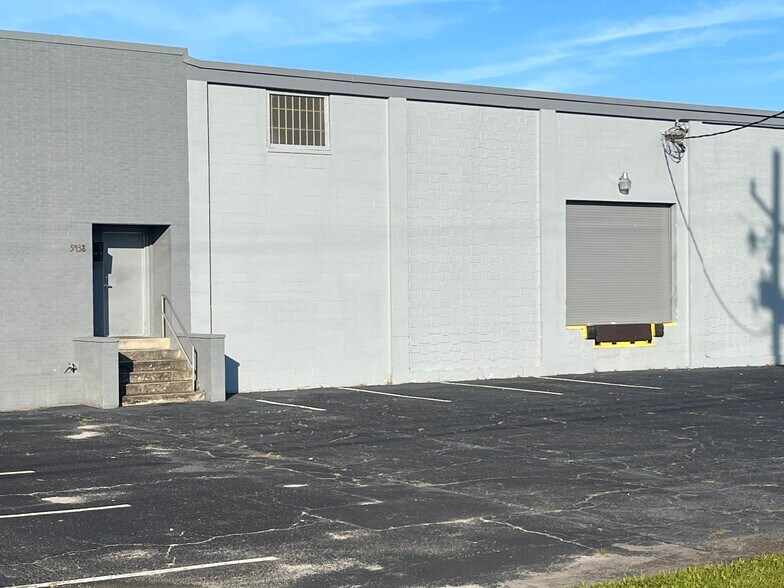 More Photos Of 5438 Vernon Rd, Jacksonville Warehouse For Lease
