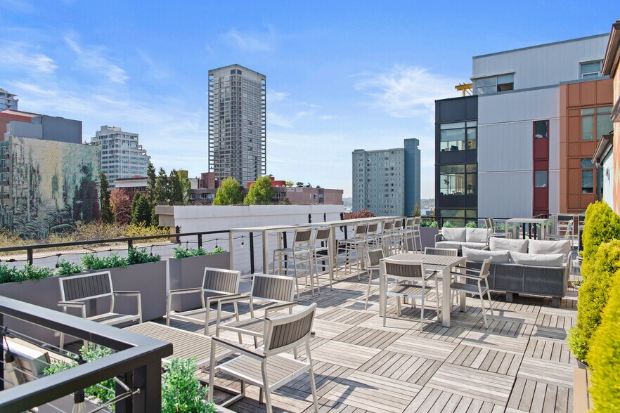 More Photos Of 2301 3rd Ave, Seattle Hotel For Sale