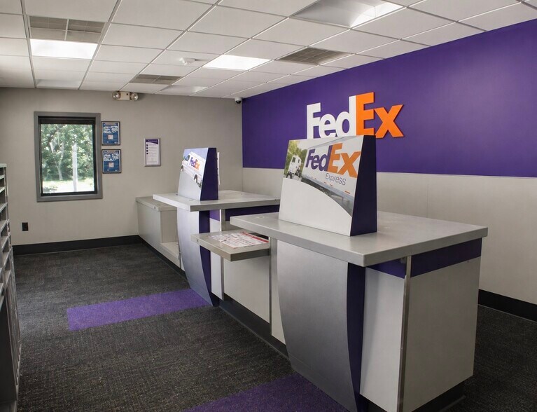 More Photos Of 4106 Liberty Hwy, Anderson Distribution For Lease