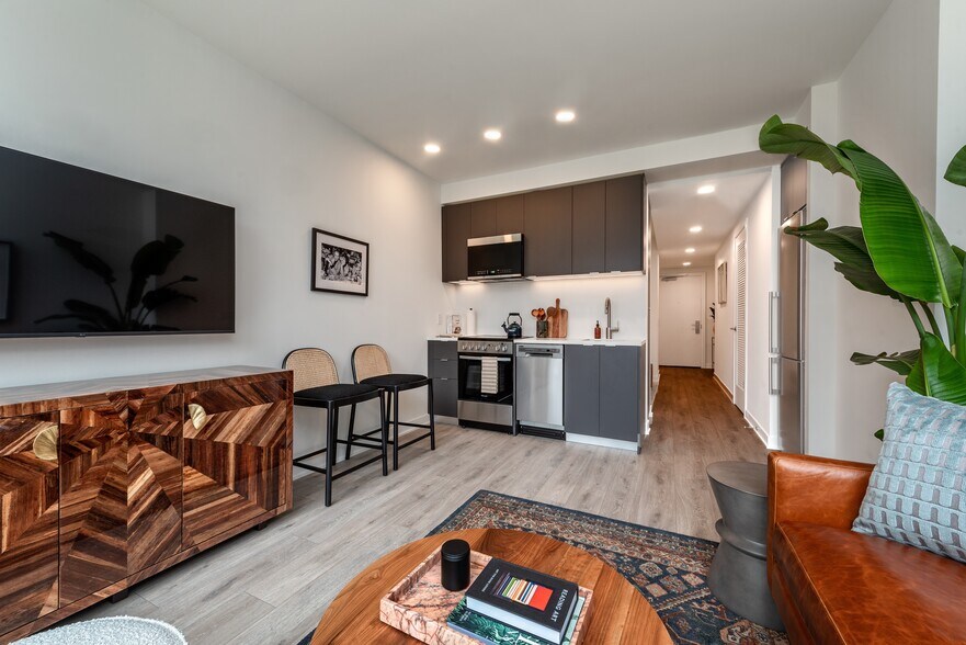 More Photos Of 300 Neal Pl NE, Washington Apartments For Lease