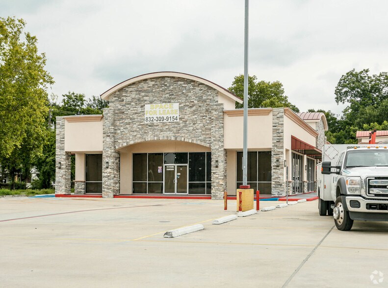 More Photos Of 6966 Airline Dr, Houston Freestanding For Lease