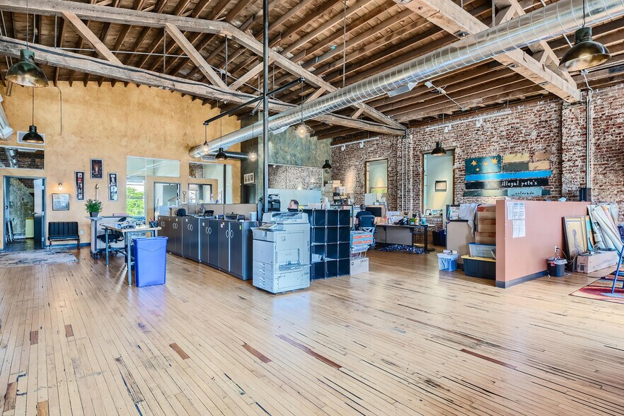 More Photos Of 238 N Broadway, Denver Storefront Retail Office For Lease