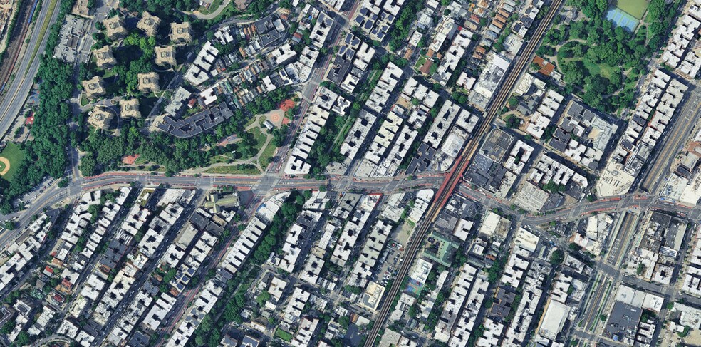 More Photos Of 8-12 W Fordham Rd, Bronx Storefront Retail Office For Lease