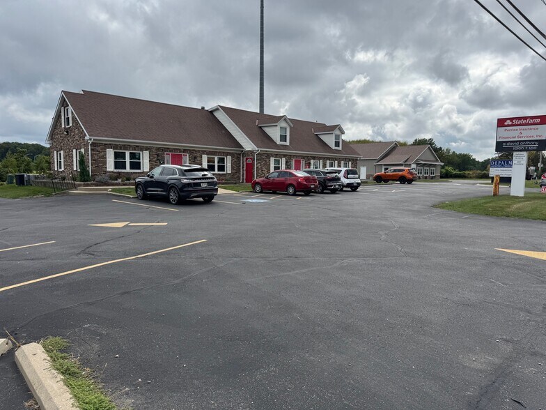 More Photos Of 6401 Broadway Ave, Lorain Office For Sale