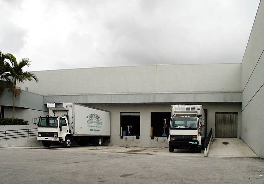 More Photos Of 8850 NW 20th St, Miami Light Manufacturing For Sale