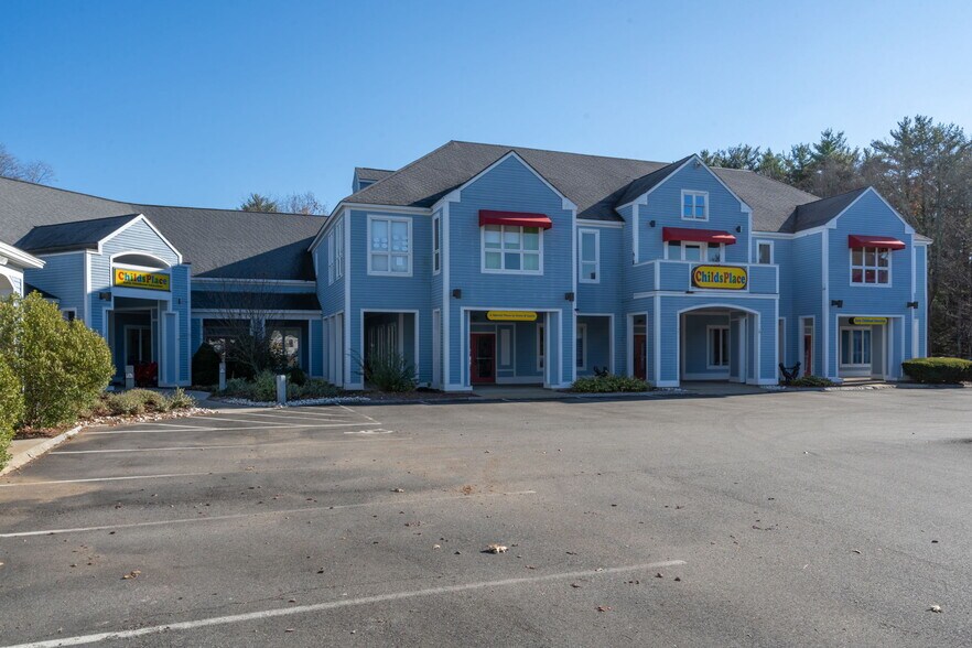 More Photos Of 105 Lafayette Rd, Hampton Falls Freestanding For Sale