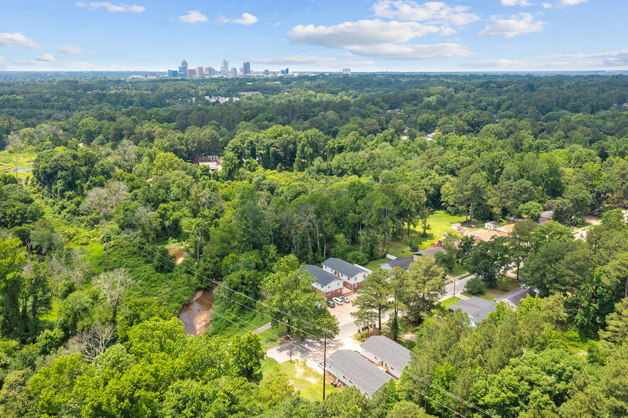 Primary Photo Of 564 Dacian, Raleigh Apartments For Sale