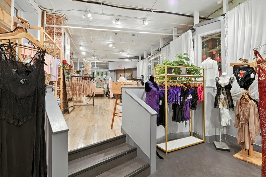 More Photos Of 150 Main St, Northampton Storefront For Lease