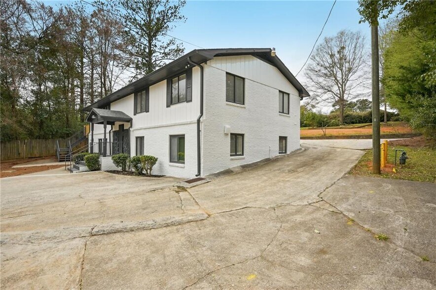 More Photos Of 4421 Lee Rd, Snellville Apartments For Sale