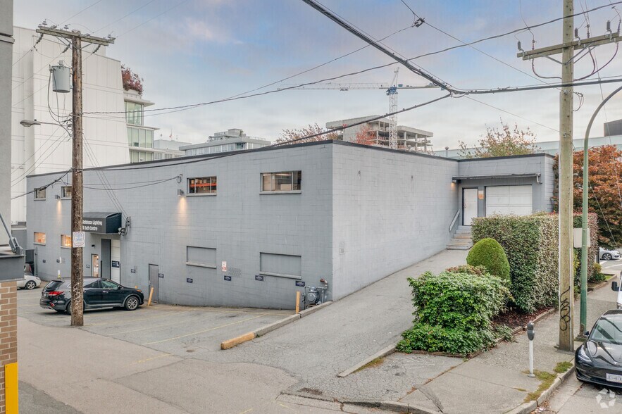 More Photos Of 2285 Cambie St, Vancouver Storefront For Lease