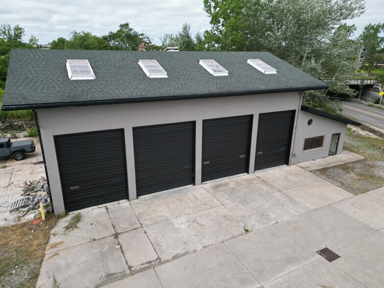 More Photos Of 200 Military Rd, Buffalo Warehouse For Sale