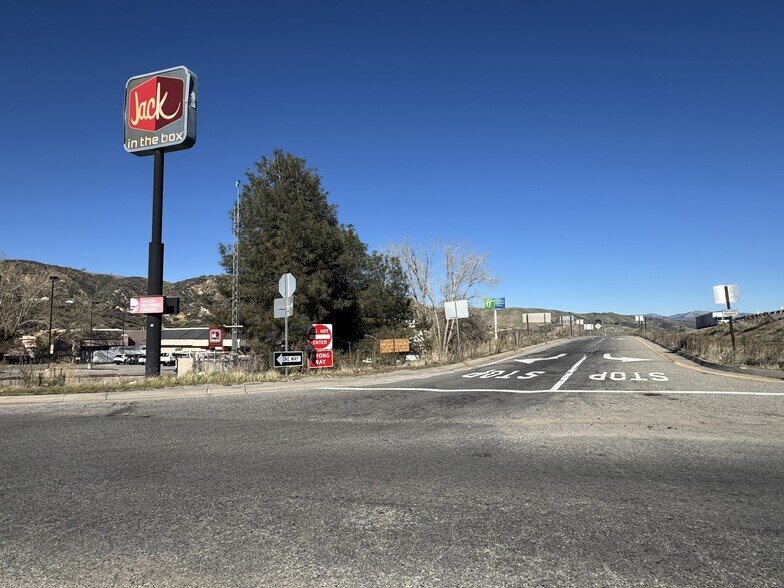 More Photos Of 73 Frazier Mountain Park Rd, Lebec Fast Food For Lease