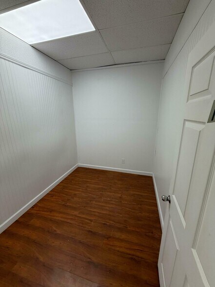 More Photos Of 5100-5130 State Road 7, Fort Lauderdale Unknown For Lease