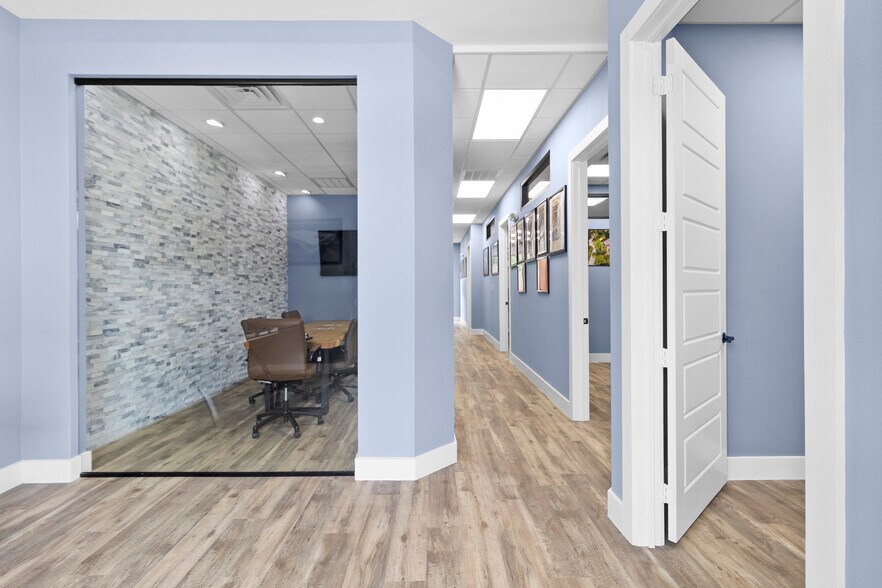 More Photos Of Hardin Store rd, Magnolia Office For Lease