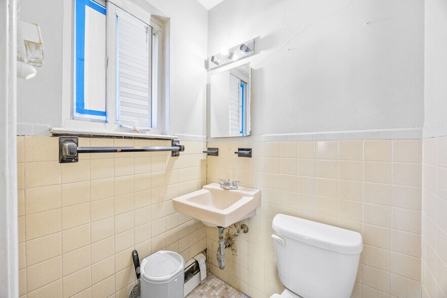 More Photos Of 7521 Caldwell Ave, Middle Village Multifamily For Sale