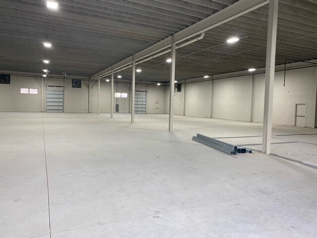 More Photos Of 2828-2832 Industrial Dr, Raleigh Warehouse For Sale