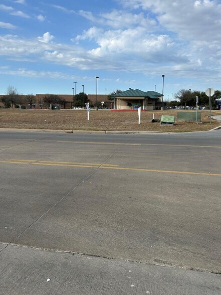 More Photos Of 290 Old San Antonio Rd, Buda Land For Sale