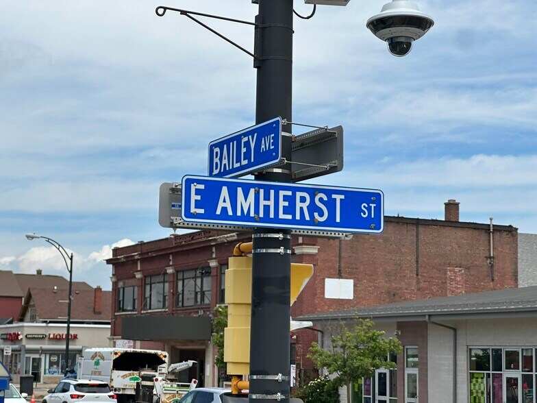 More Photos Of 3146-3148 Bailey Ave, Buffalo Storefront For Sale