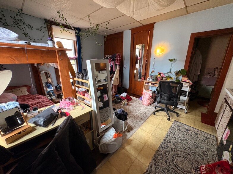 More Photos Of 401 N Salisbury St, West Lafayette Apartments For Sale