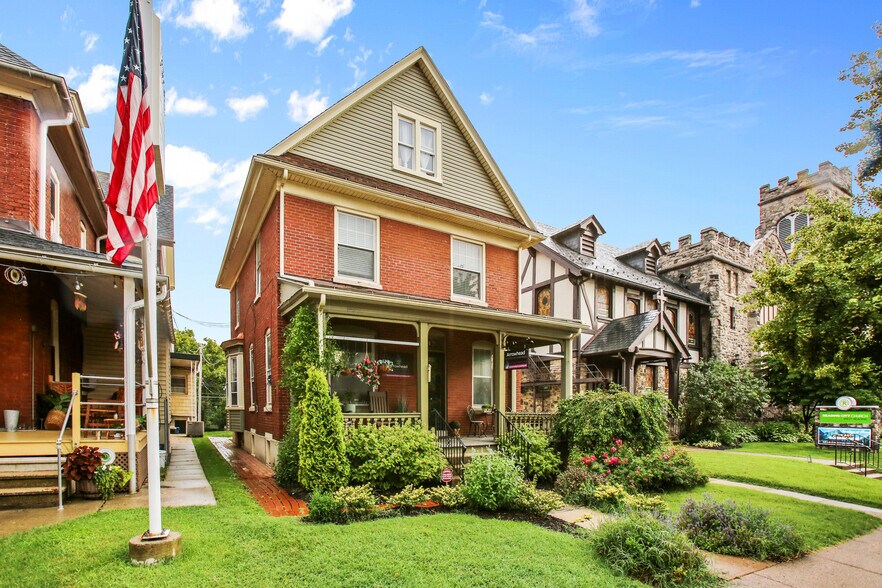 More Photos Of 634 Penn Ave, West Reading Freestanding For Lease