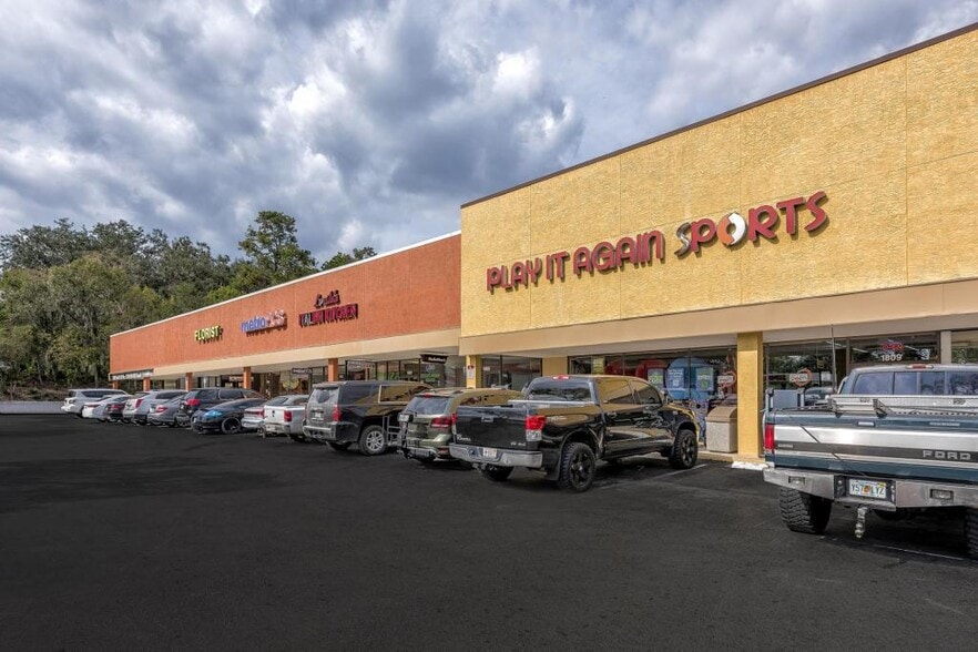 More Photos Of 1739-2015 E Silver Springs Blvd, Ocala General Retail For Sale