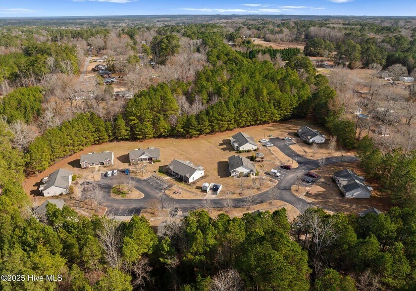 More Photos Of 202 Laurel Ave, Wadesboro Apartments For Sale