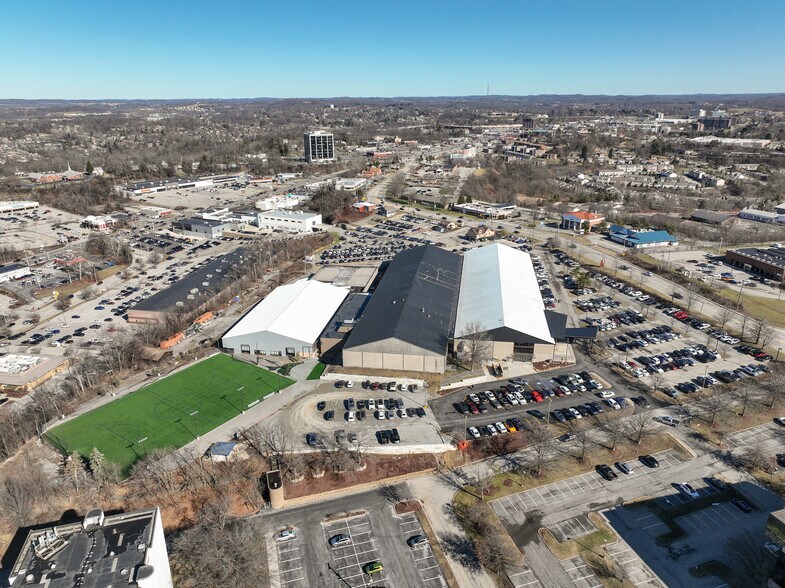More Photos Of 1 Racquet Ln, Monroeville Sports And Entertainment For Lease