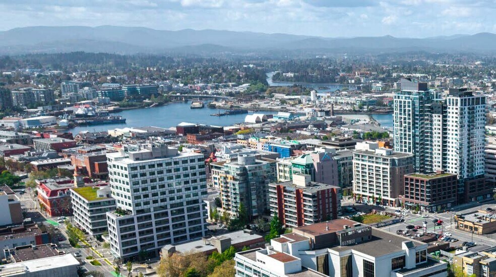 More Photos Of 1525 Amelia St, Victoria Office For Sale