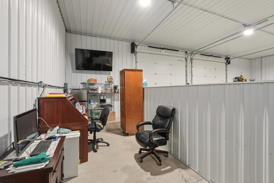 More Photos Of 4485 Back Orrville Rd, Wooster Light Distribution For Sale