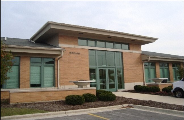 More Photos Of 28369 Davis Pky, Warrenville Office For Lease