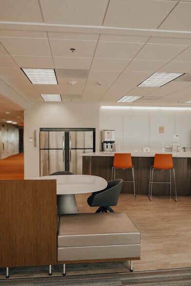 More Photos Of 100 Nassau Park Blvd, Princeton Office For Lease