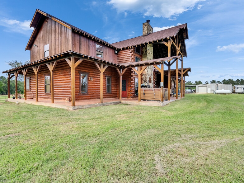 More Photos Of 325 Forest Service 217 Rd, Shepherd Specialty For Sale
