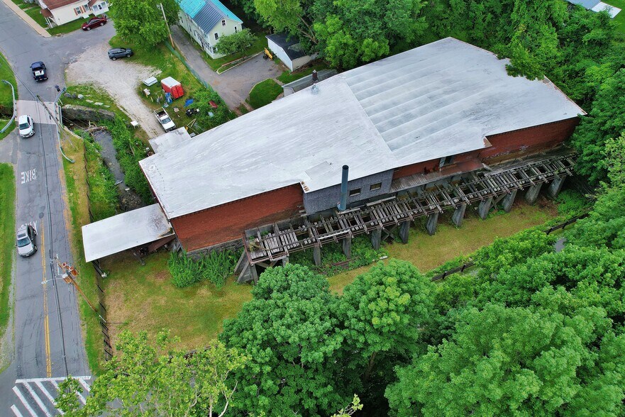 More Photos Of 12 Harmony St, Adams Warehouse For Sale