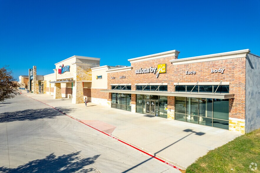 More Photos Of IH-35 @ Loop 306, New Braunfels Unknown For Lease