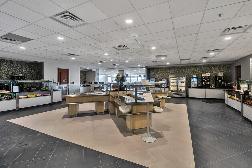 More Photos Of 257 W Genesee St, Buffalo Office For Lease