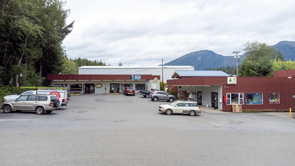 More Photos Of 7196/7198/7204 North Tongass Hwy, Ketchikan General Retail For Sale