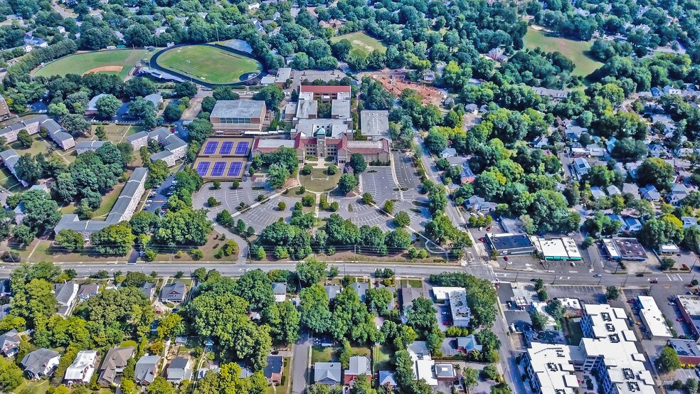 More Photos Of 616 Saint Marys St, Raleigh Freestanding For Lease