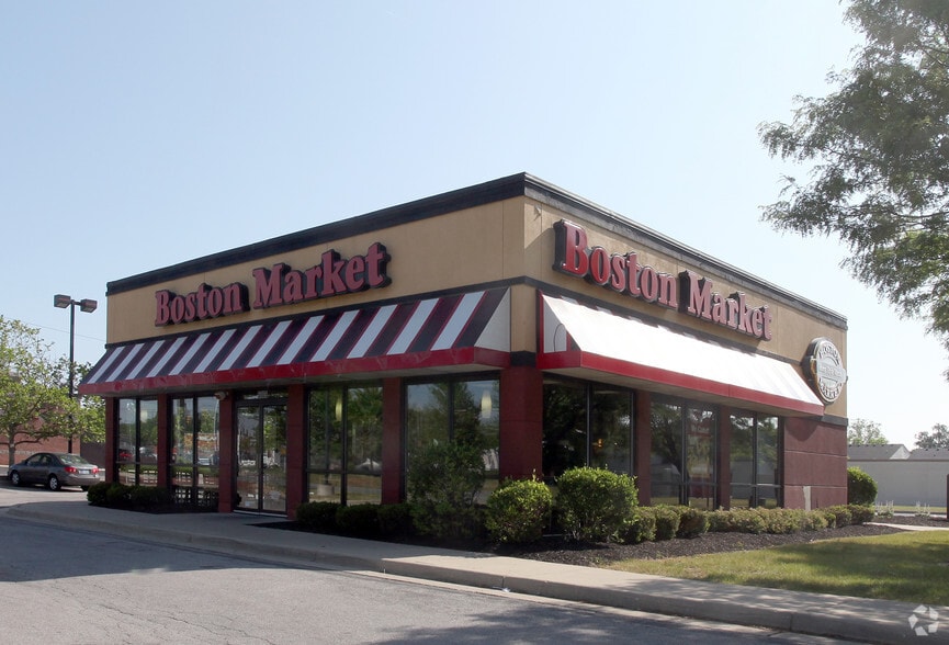 Primary Photo Of 5665 Georgetown Rd, Indianapolis Fast Food For Sale