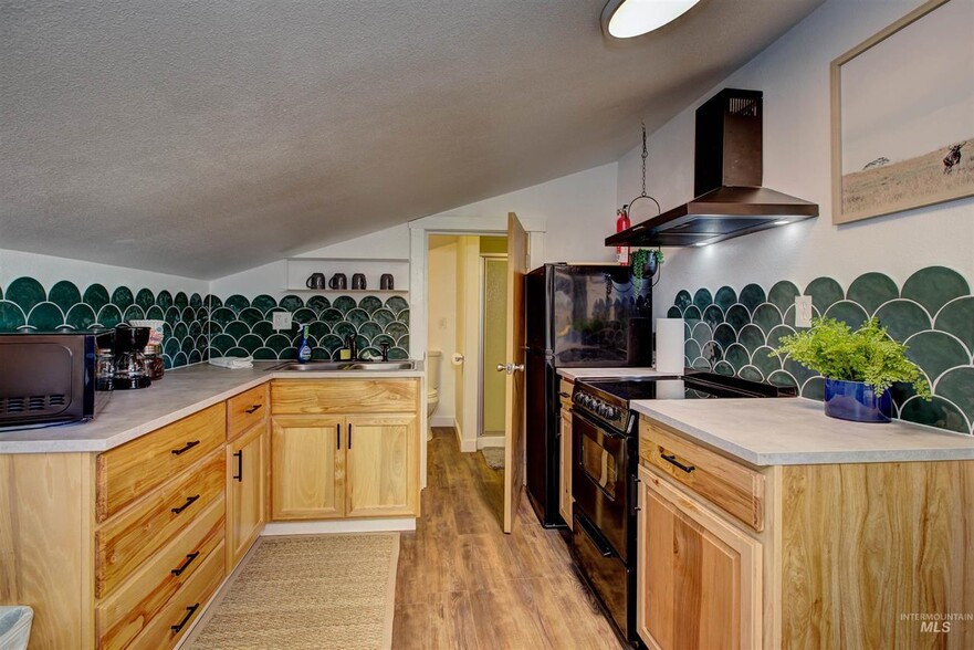 More Photos Of 101 Montgomery St, Idaho City Storefront Retail Residential For Sale