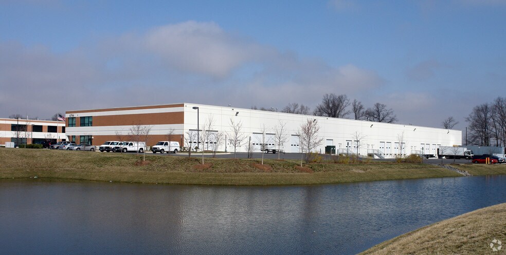 More Photos Of 43766 Trade Center Pl, Dulles Town Center Light Manufacturing For Lease