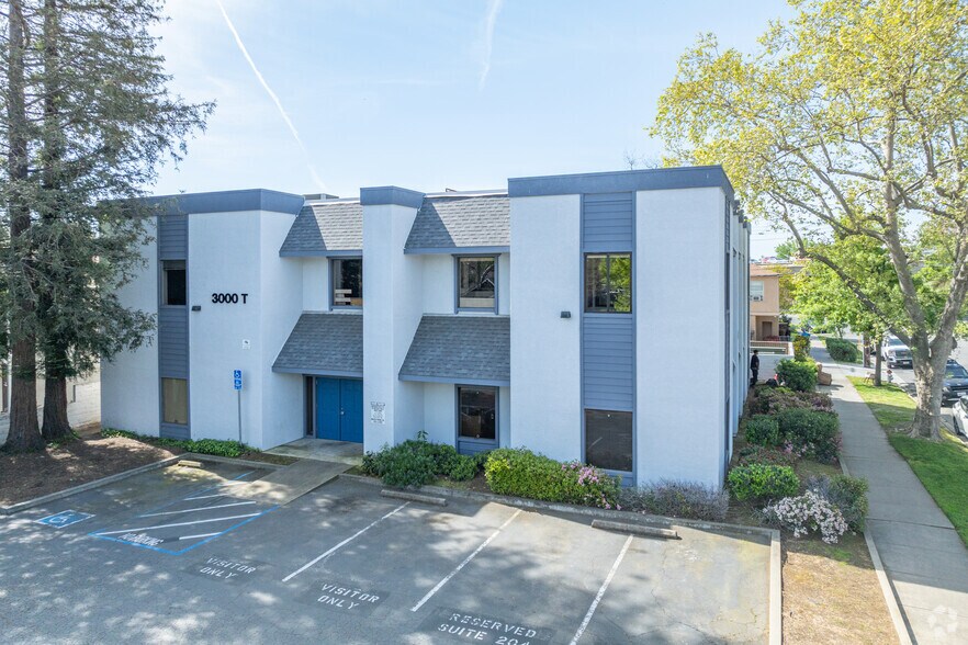 More Photos Of 3000 T St, Sacramento Office For Lease
